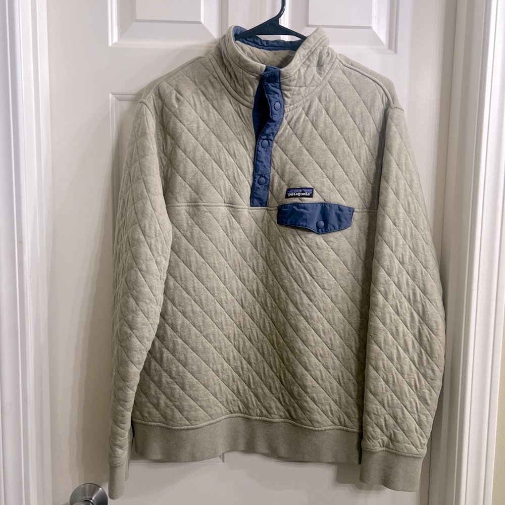 Men’s Patagonia pullover